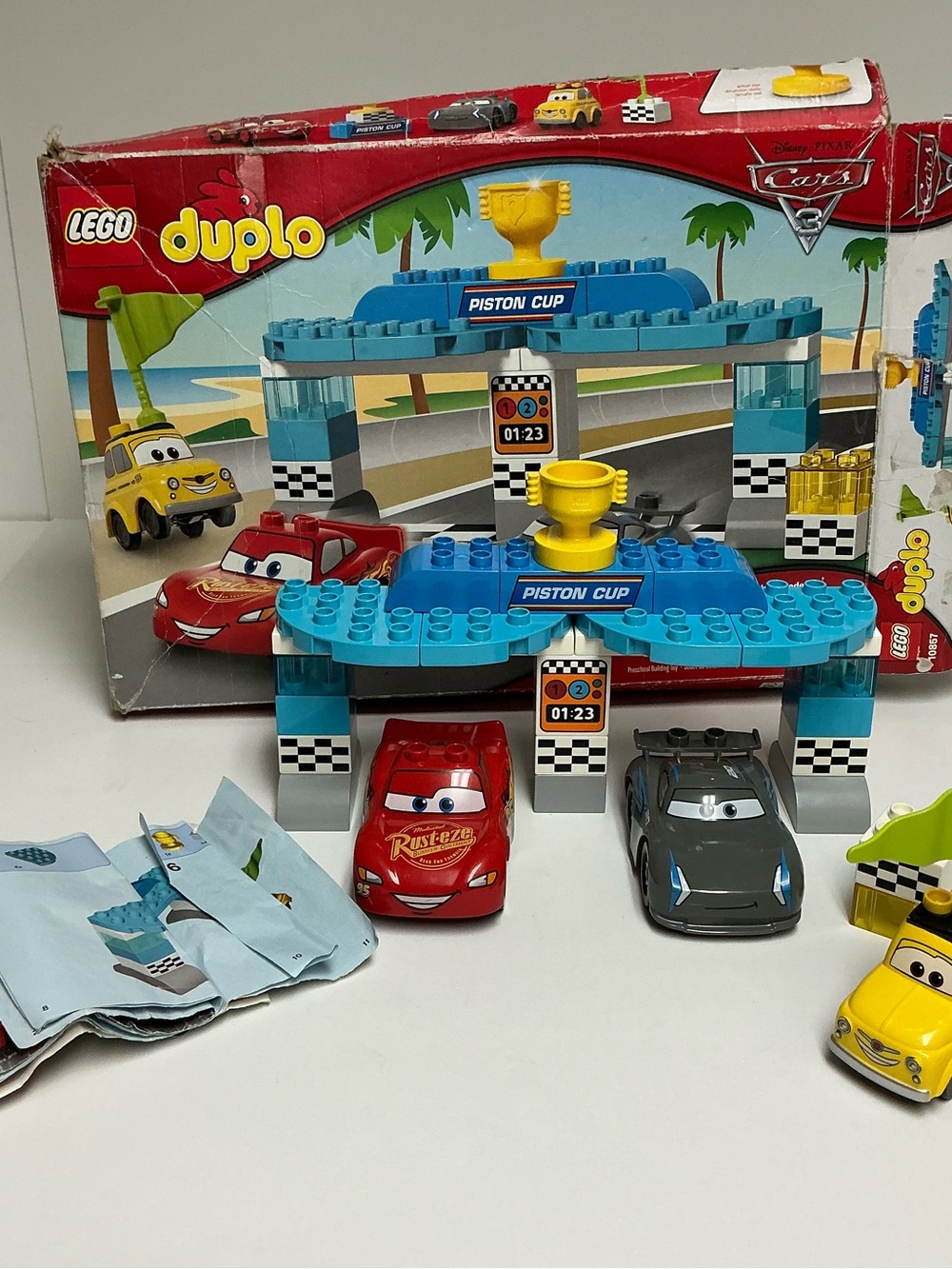 Lego Duplo Disney Cars 3 Piston Cup 10857 Complete Set
